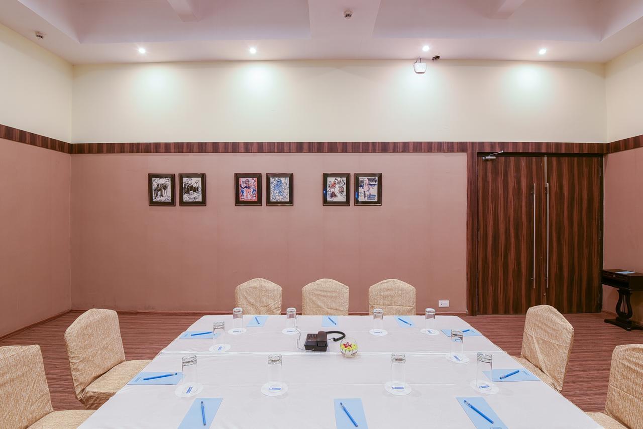 Hotel Sinclairs Burdwan Exteriér fotografie